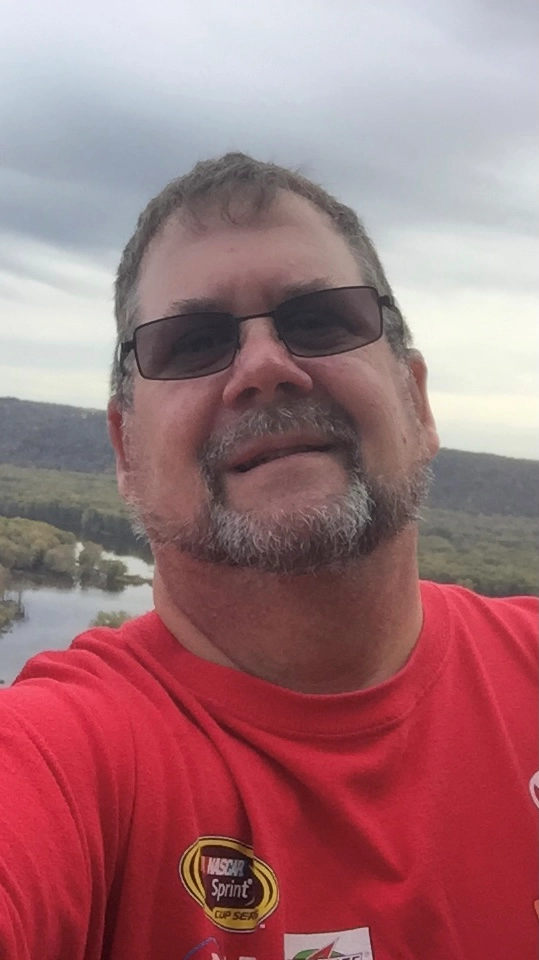 DiscDad44!=''?DiscDad44:Timothy DeWitt