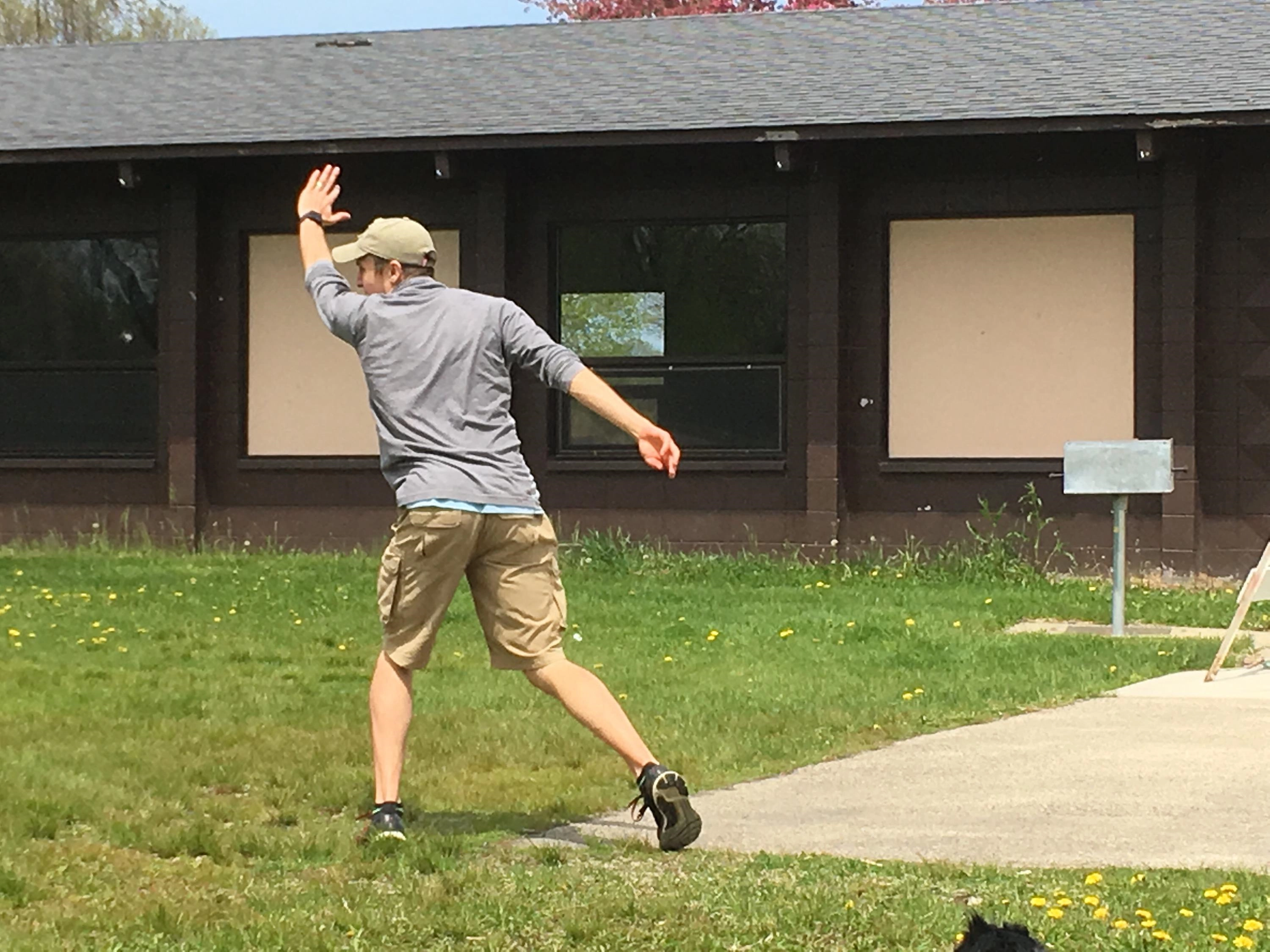 FrisbeeDan!=''?FrisbeeDan:Daniel Schwalen